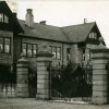 The Gables entrance to Cecil Avenue